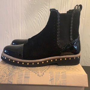 Free people Atlas Chelsea boots